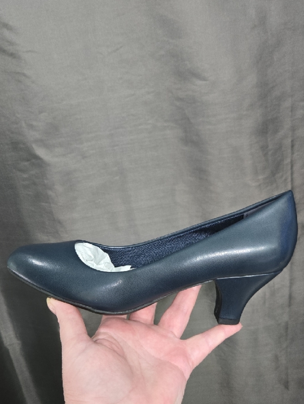 Navy Round-Toe Heels - Picture 8 of 11